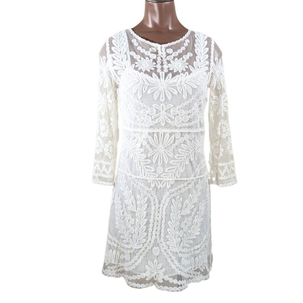 Forever 21 🌹 White Lace Long Sleeve Dress - Sz Medium - Picture 1 of 12